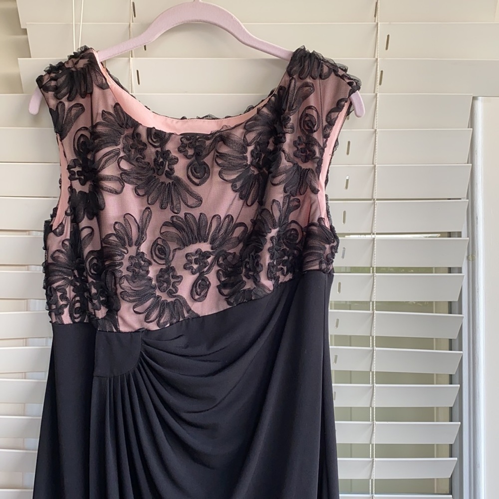 Connected Apparel Evening Gown - Picture 2 of 4